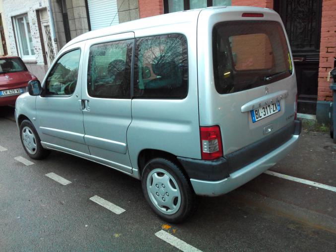 Peugeot partner 1.6 hdi  totem