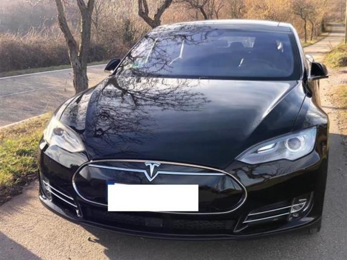 Tesla Model S S85 AP1 Pano SuCfree Kaltwetter etc.