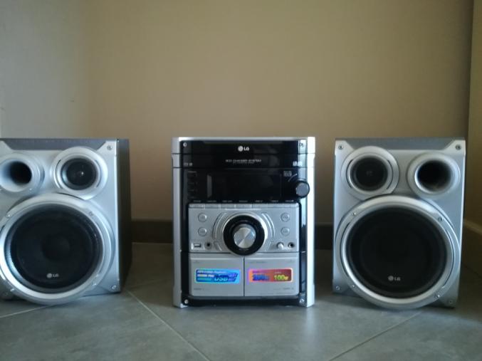 LECTEUR CD /USB/ CASSETTES