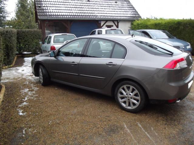 Renault Laguna iii 2.0 dci 150