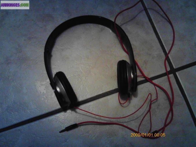 Casque en très bonne état