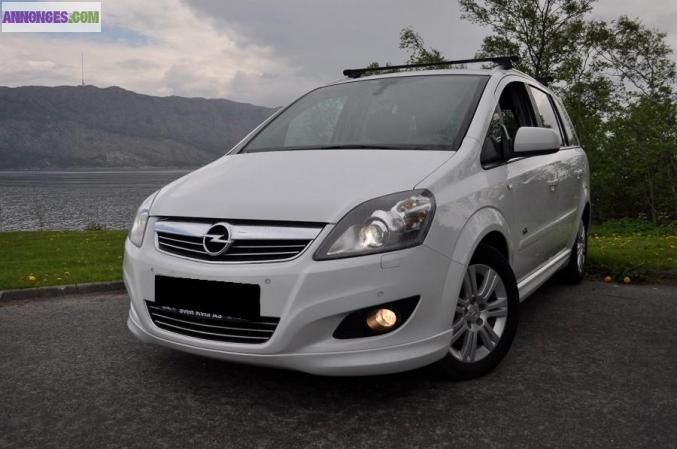 Opel Zafira 1.7 COSMO Diesel