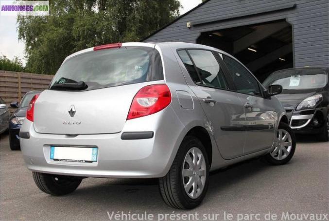RENAULT CLIO III 1.5DCI 85 PRIVILEGE 5P