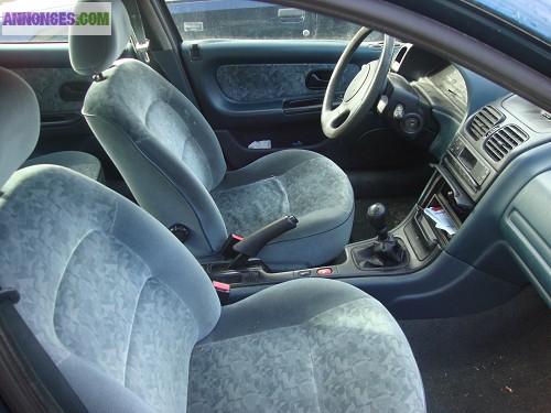 Vend laguna pour pieces