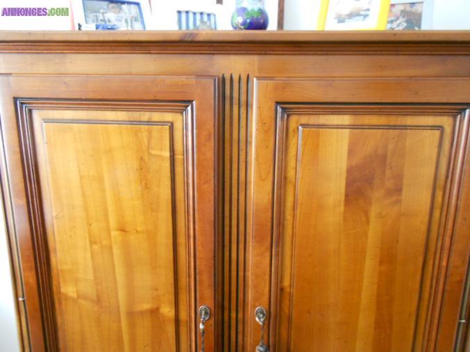 ARMOIRE MERISIER