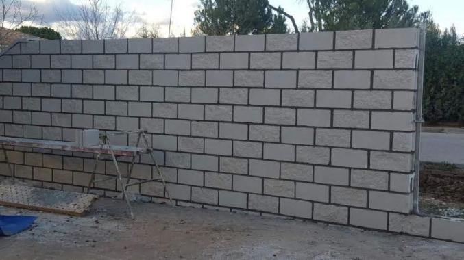 Maçon à votre service