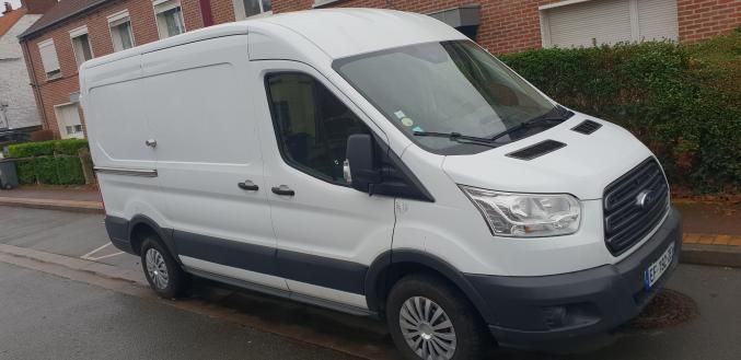 Location camions utilitaires avec chauffeur, transport et enlèvement de vos biens en magasins