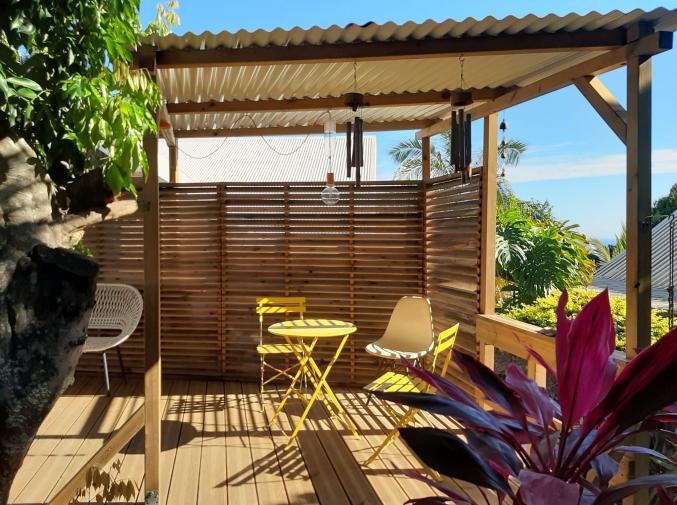 T2 Bas de La Bretagne 55 m² + Terrasse + Jardin 775 € CC Saint-Denis /Ste Clotilde