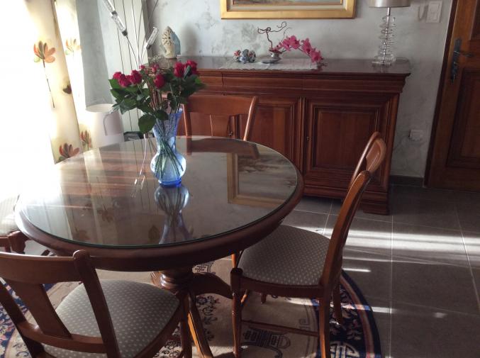 Vends meubles de salle à manger