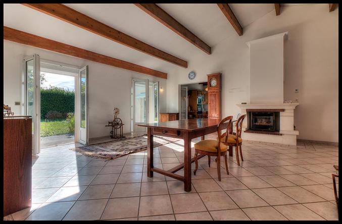 Maison de 150 m2, 3 chambres, sur terrain 2010 m2