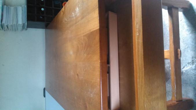Table en bois