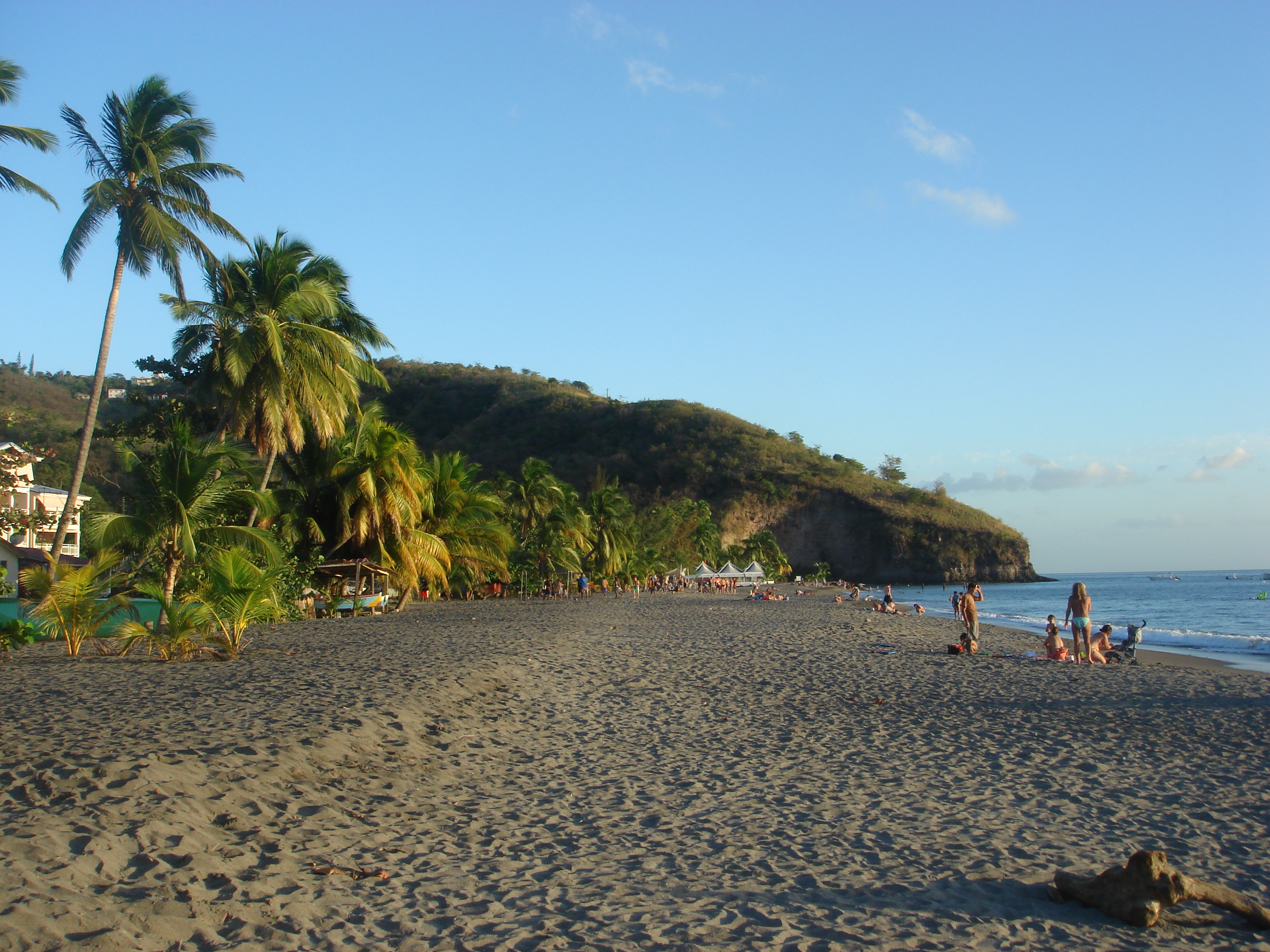Bungalow  à 30 m de la mer