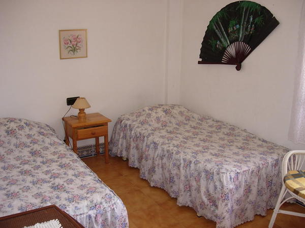 Très joli appartement tout meublé de 1 chambre avec terrasse,