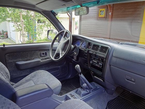 Toyota Hilux Arctic Trucks 35