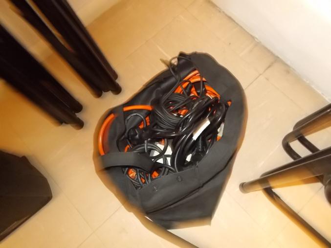 Vends enceintes SamsonsD280+mixette XENYX+pieds+cables