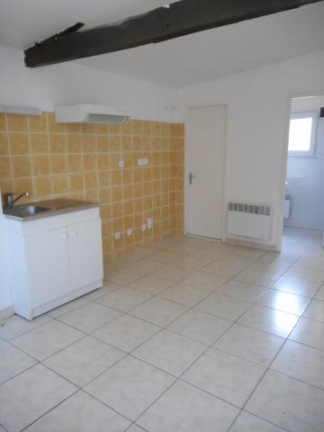 STUDIO DE 22m² A LOUER A GOURDON (46300)