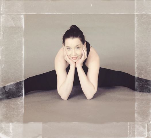 Yoga paris, cours particulier en salle ou à domicile.