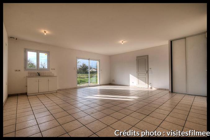 Maison de plain-pied 3 chambres + garage