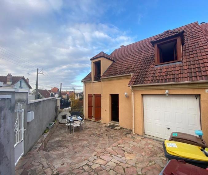 Maison récente année 2011