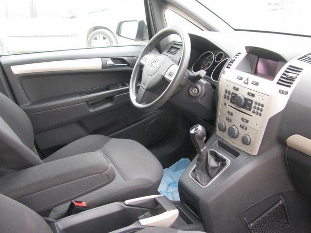 Opel Zafira ii (2) 1.7 cdti 110 fap ecoflex