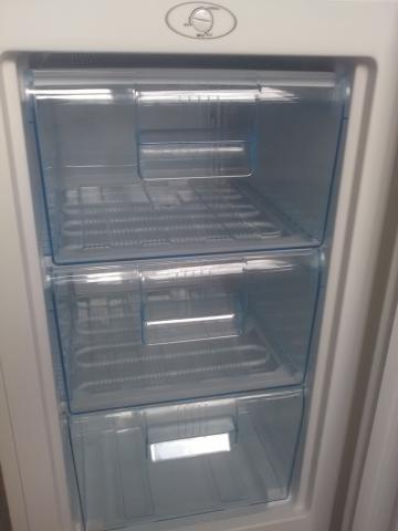 Congélateur top 3 tiroirs