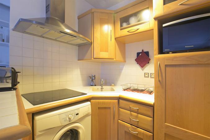 Joli studio rénové en plein centre de Paris