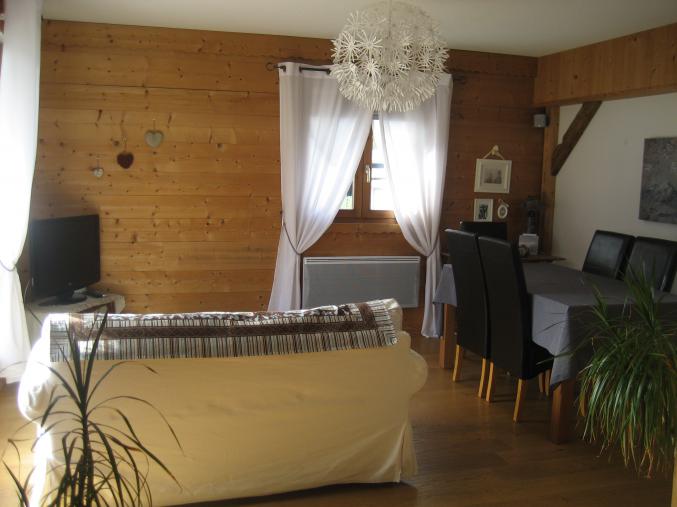 APPARTEMENT T.3 AVEC CAVE ET PAKING