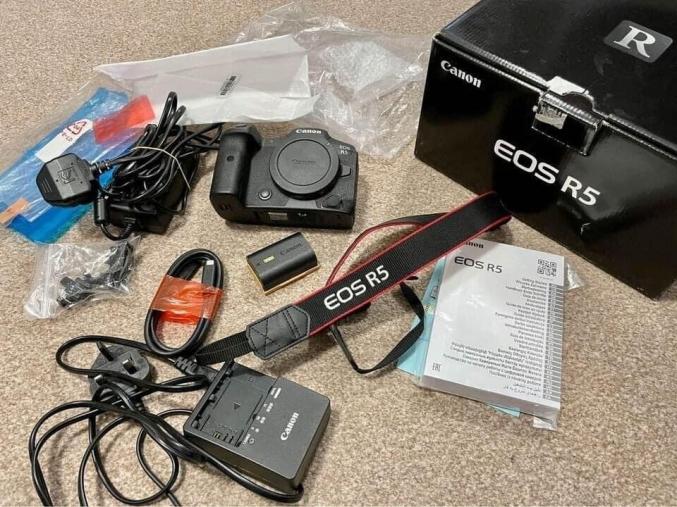 Canon EOS R5