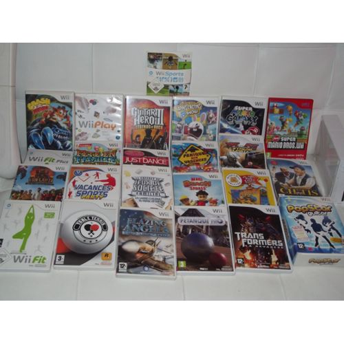 Wii Complete+ Wii Balance Board+Guitare Du Jeu Guitar Heroes + Jeux‏