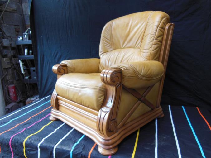 Fauteuil cuir