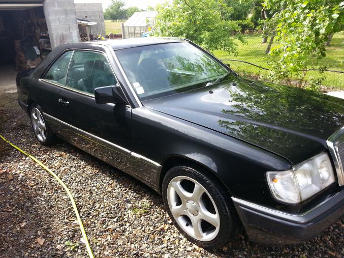 Mercedes coupé 300CE 24  