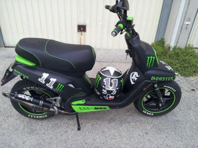 Scooter booster Monster MBK