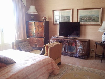 Maison spacieuse 23 couchages dans parc boisé,avec piscine