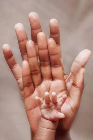 Garde d'enfants de jour comme de nuit et week-end