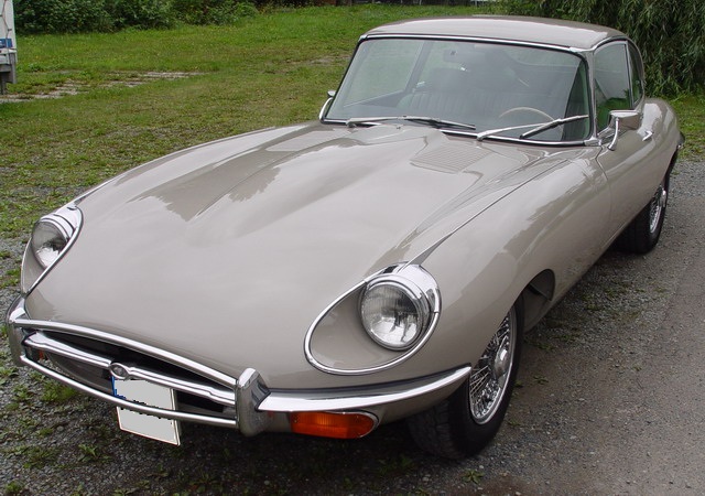 Jaguar E-Type S2 Coupe