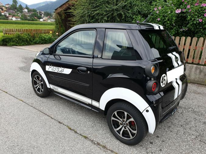 Voiture sans permis Microcar M-8 Sport