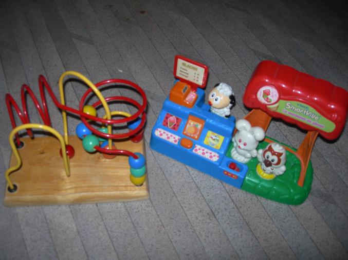 Joli lot de 2 jeux 1er Age