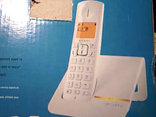 Téléphone Alcatel versatis F200