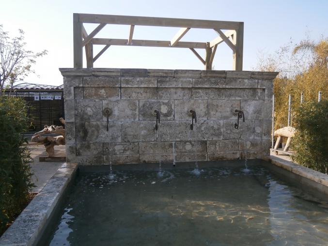 Grande fontaine mural