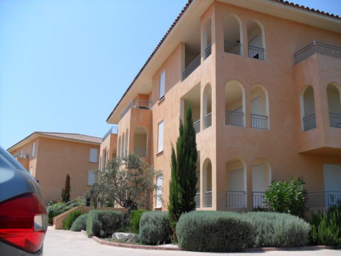 T3 lumineux avec cuisine