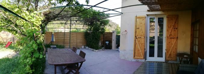 Bas de villa 3 pièces 62m2