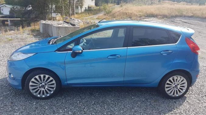 Ford Fiesta 1.6 TDCi Titanium annee 2009