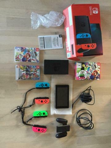 Je mets en vente ma console Nintendo switch édition Pokémon let's go Evoli