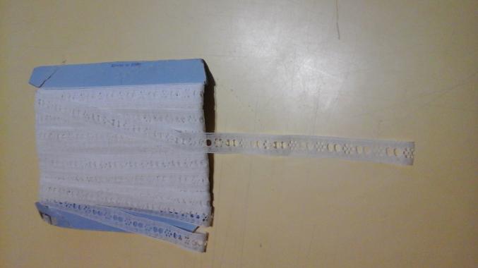 3 dentelles anciennes