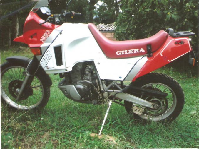 Motos italiennes anciennes de collection