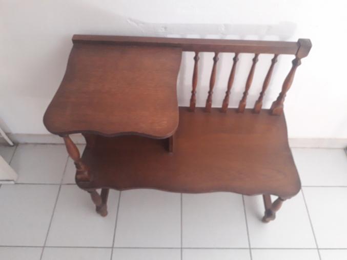 Meuble pour téléphone