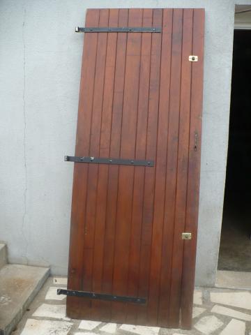 Volet bois porte d'entrée; 