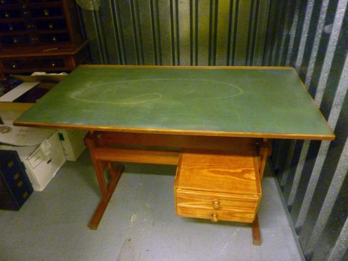 Vends bureau en pin