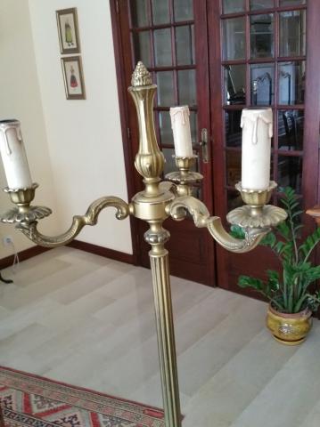 Vente d'un lampadaire