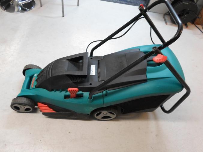 Tondeuse bosch rotak 34-1300w